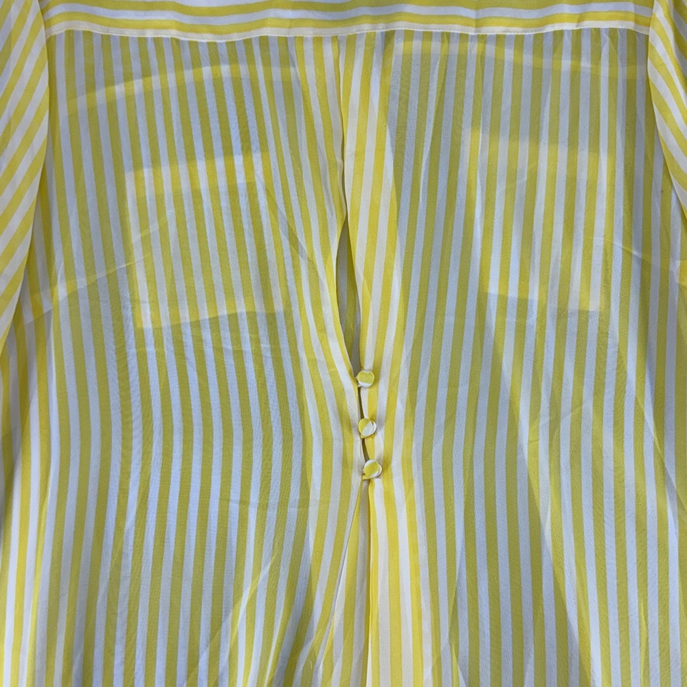 Torrid Long Sleeve Button Up Semi Sheer Yellow White Striped Top Women’s 1 1X - Picture 7 of 9